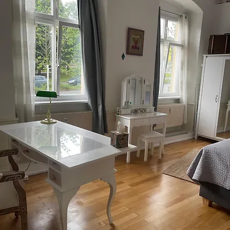 Koenigsnachbar * Ludwigsburg